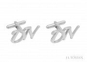 Stříbrné manžetové knoflíčky s monogramem DN č. 13  vyrobené na zakázku podle grafického návrhu